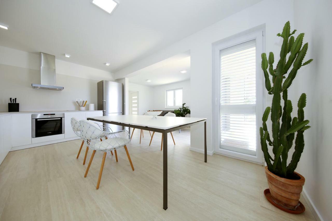 Valadar Apartments بريفلاكا المظهر الخارجي الصورة
